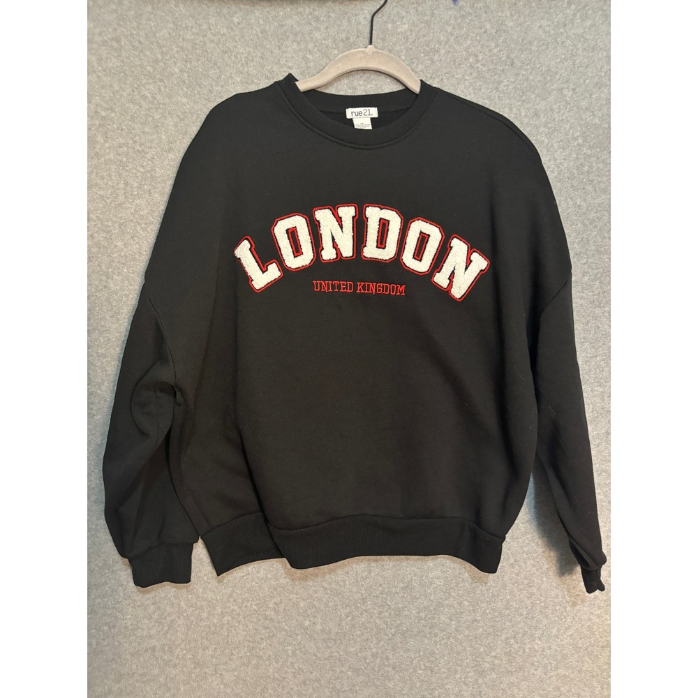 Rue21 London United Kingdom Sherpa Graphic Sweatshirt Women's XS